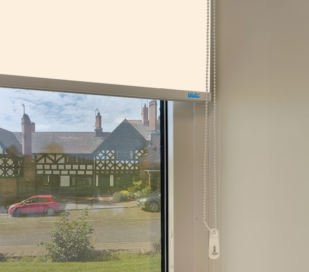 Roller Blinds - Blackout Cloud Nine (02 Ivory) - Image 3