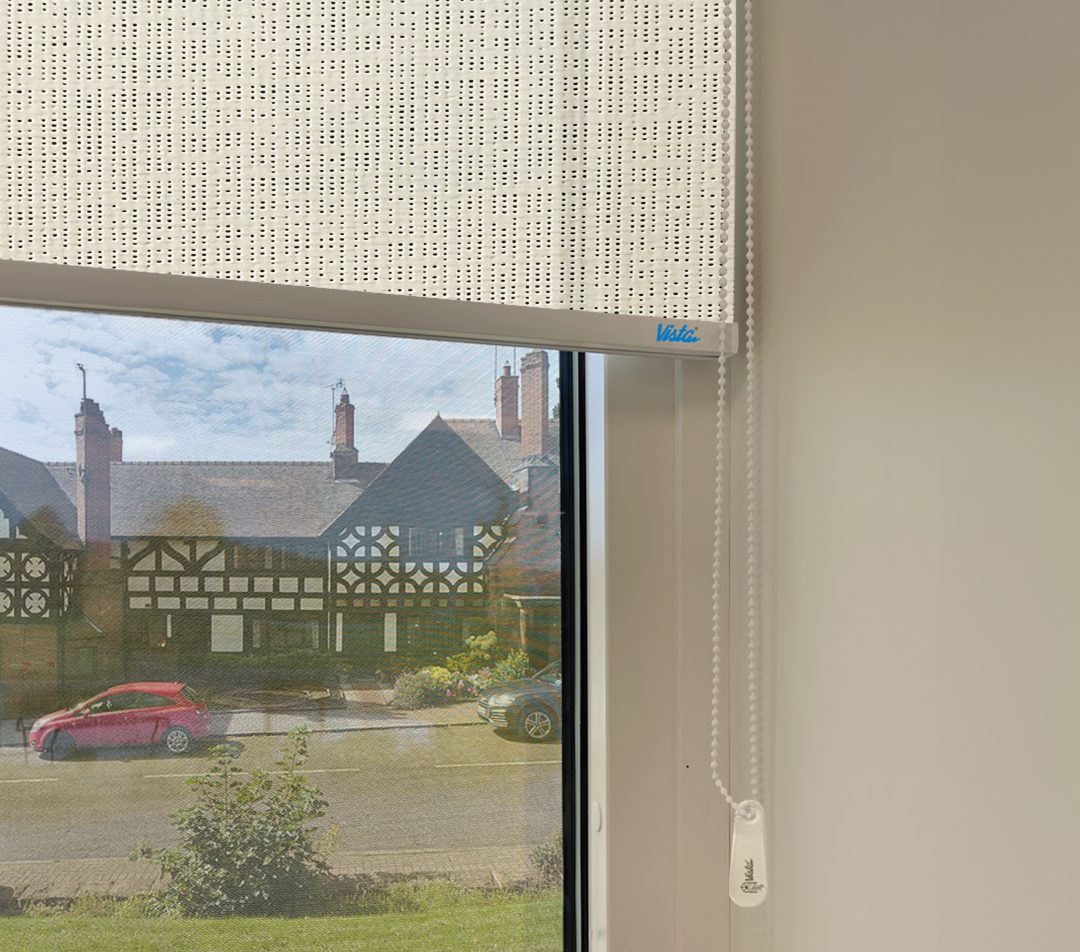 Roller Blinds - Translucent Celestial 4% (402 Ivory) - Image 3